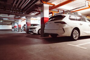 Self-parking (surcharge) 70 per day - Hotel Focus Poznań (Poznan)