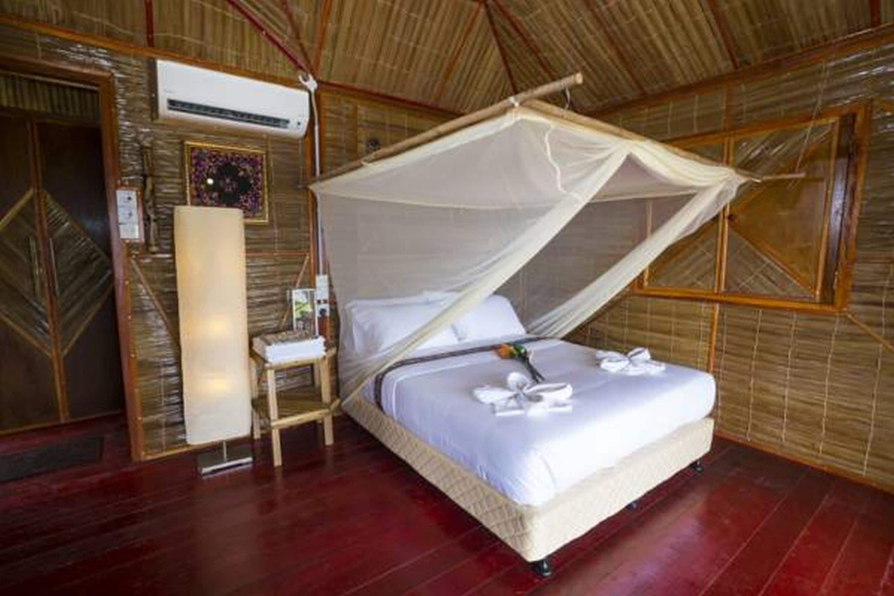 Phòng, quang cảnh biển (Hut) | Bàn, truy cập Internet không dây miễn phí 