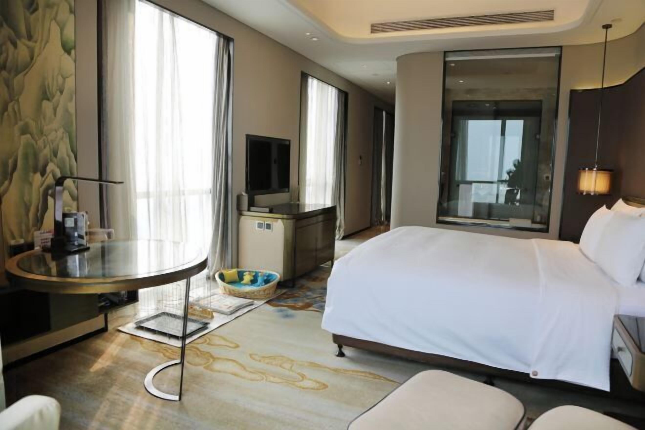 Minibar, in-room safe, desk, blackout curtains