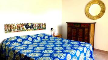 ์ํํธ, ์นจ์ค 1๊ฐ | 1 ๊ฐ์ ์นจ์ค, ์ ์์ฉ ์นจ๋, ๋ฌด๋ฃ WiFi, ์นจ๋ ์ํธ