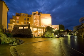 Front of property – evening/night