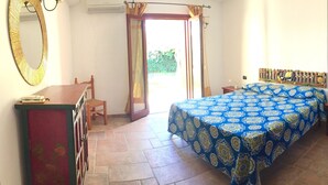 Villa, 2 Bedrooms | 2 bedrooms, cots/infant beds, free WiFi, bed sheets - Porto San Paolo Villino II (Loiri Porto San Paolo)
