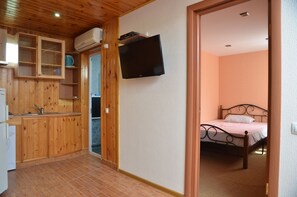 Cottage Superior | Kedap suara, setrika/meja setrika, dan tempat tidur lipat/tambahan