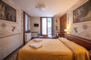 Deluxe-Doppelzimmer, Kanalblick | Kostenloses WLAN