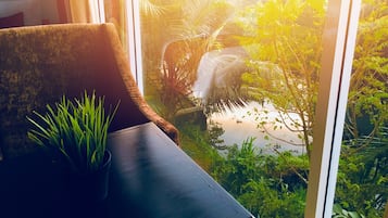 高級套房, 多張床, 露台, 湖景 | 1 間睡房、高級寢具、免費 Wi-Fi