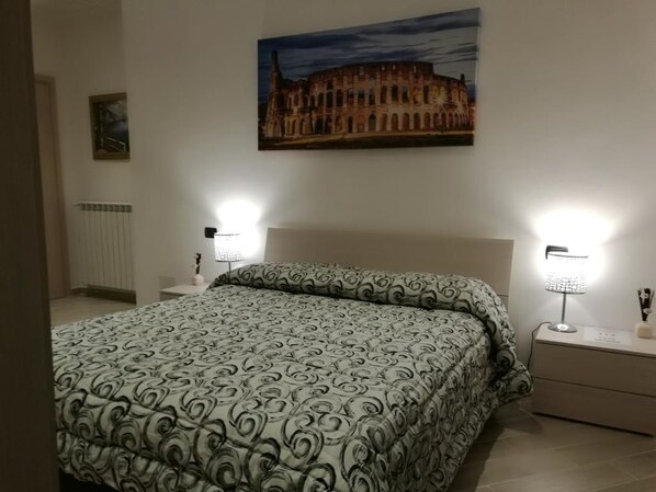 Minibar, in-room safe, desk, rollaway beds