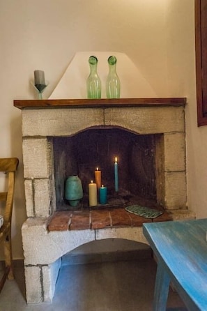 Apartment | Wohnbereich | Flachbildfernseher