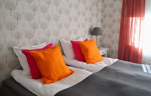 Cots/infant beds, rollaway beds, free WiFi - Putiikkihotelli Kemi 1932 (Kemi)