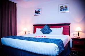 Executive Room | In-room safe, blackout drapes, soundproofing, iron/ironing board