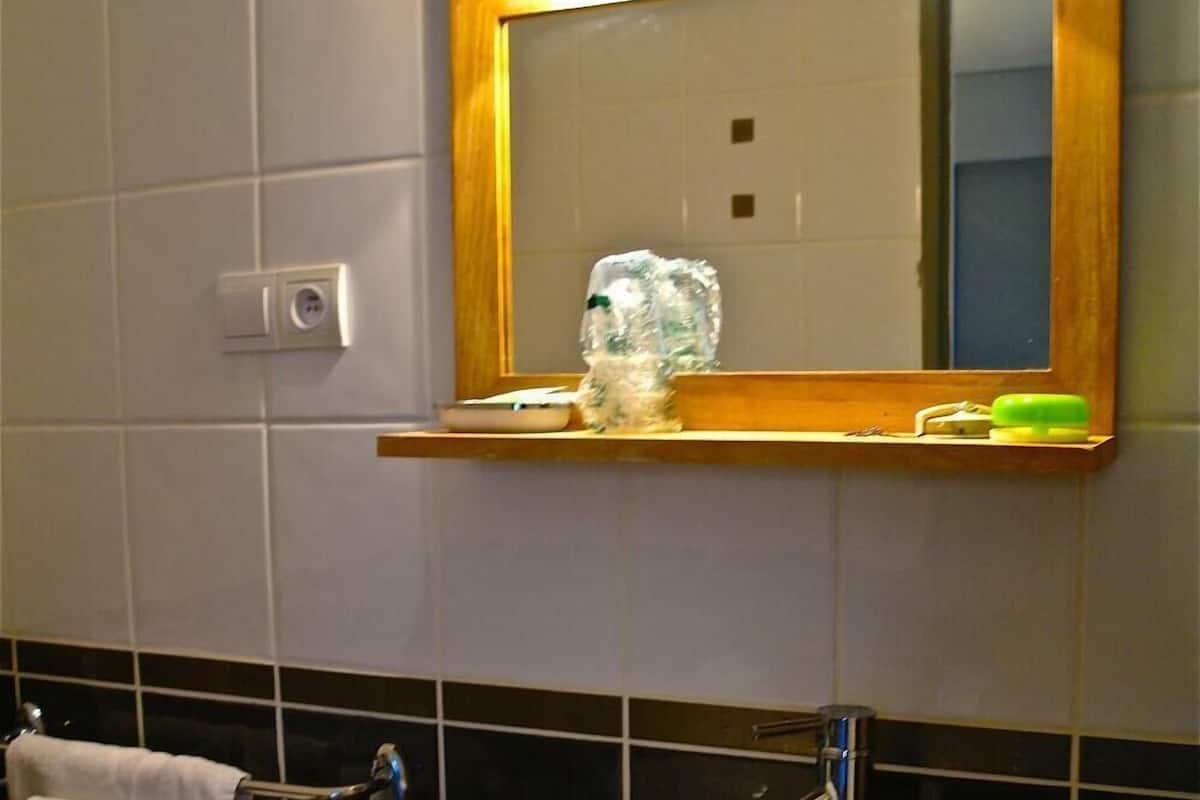 shower, rainfall showerhead, towels