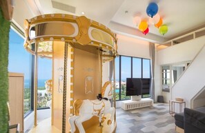 Cortinas blackout, sistema de insonorización y wifi gratis