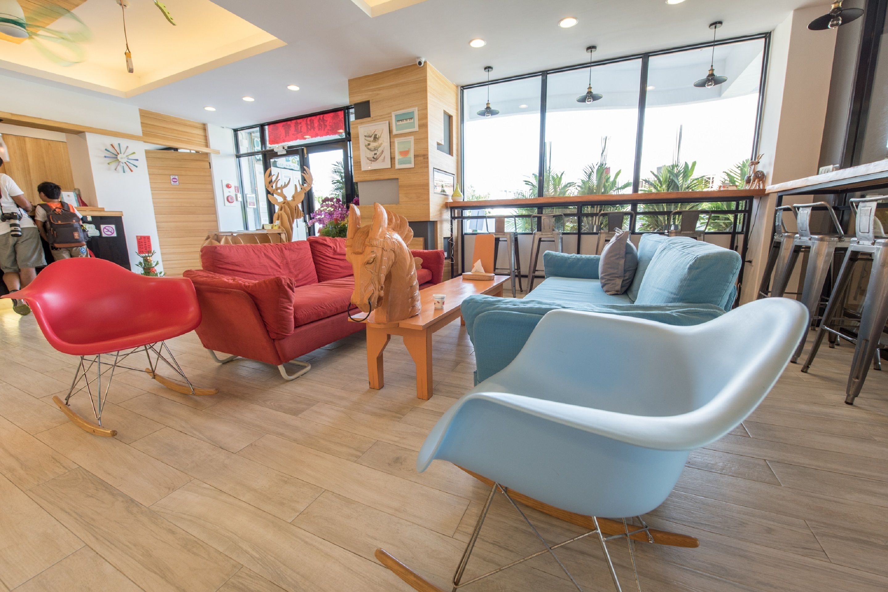 Coin salon dans le hall