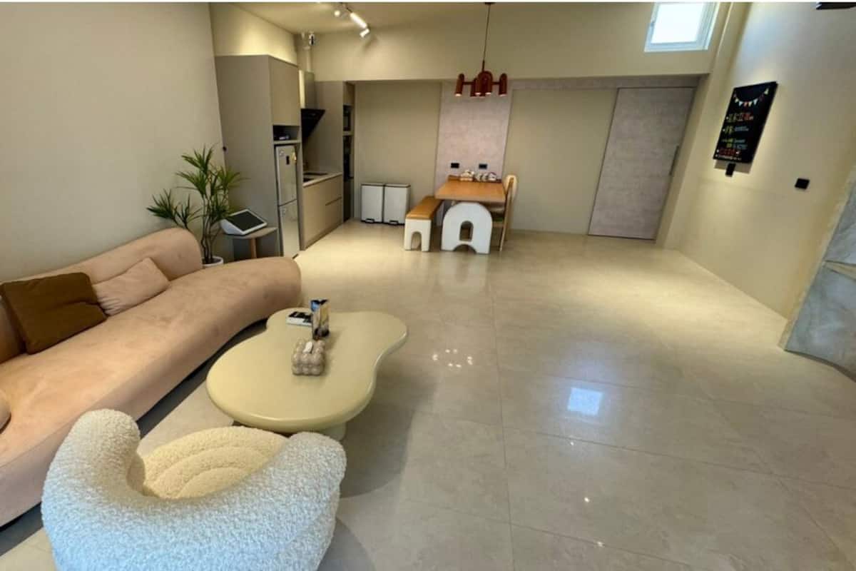 Family Cabin | Living area | LCD TV