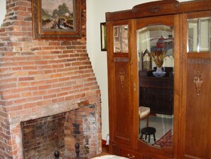 Fireplace - Old Winterport Commercial House (Winterport)