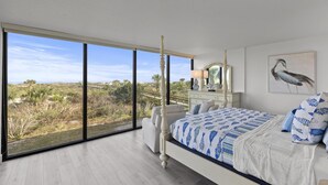 3 bedrooms, iron/ironing board, free WiFi, bed sheets - **Newly Remodeled 3/2 Oceanfront ~ 3 King Beds!** (Saint Augustine)
