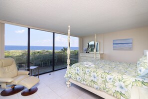 3 室のベッドルーム、アイロン / アイロン台、WiFi、ベッドシーツ