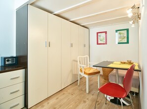 Apartment, 1 Bedroom | Living area