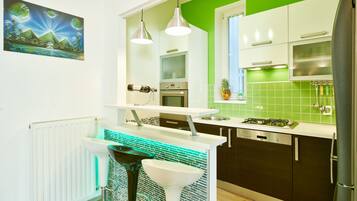 Apartemen, 1 kamar tidur | Dapur pribadi | Lemari es besar, microwave, oven, dan kompor