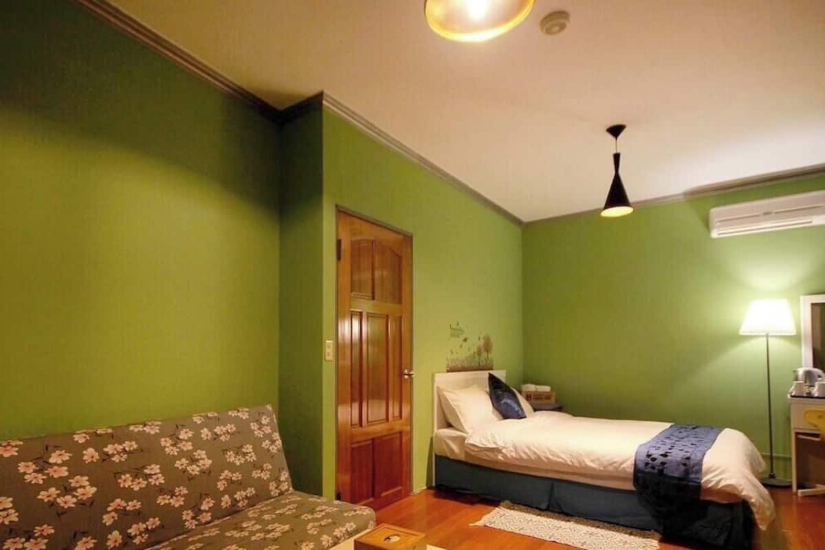 1 chambre, Wi-Fi gratuit, draps fournis