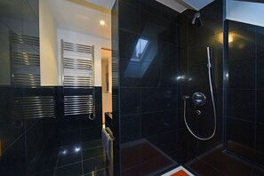 Apartment, City View | Bathroom