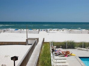 Am Strand, Liegestühle