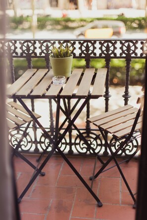 Chambre Double | Vue sur la ville