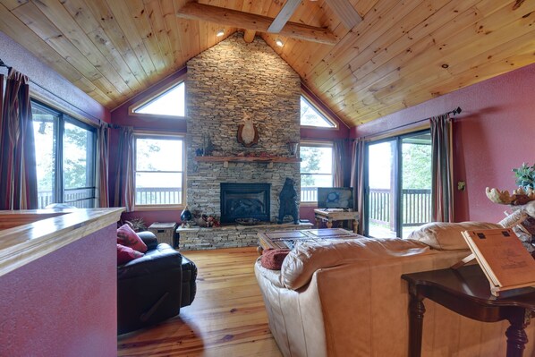 Smart TV, fireplace, video games, DVD player