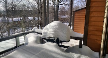 Seven Springs Townhouse mit WiFi / NetFlix