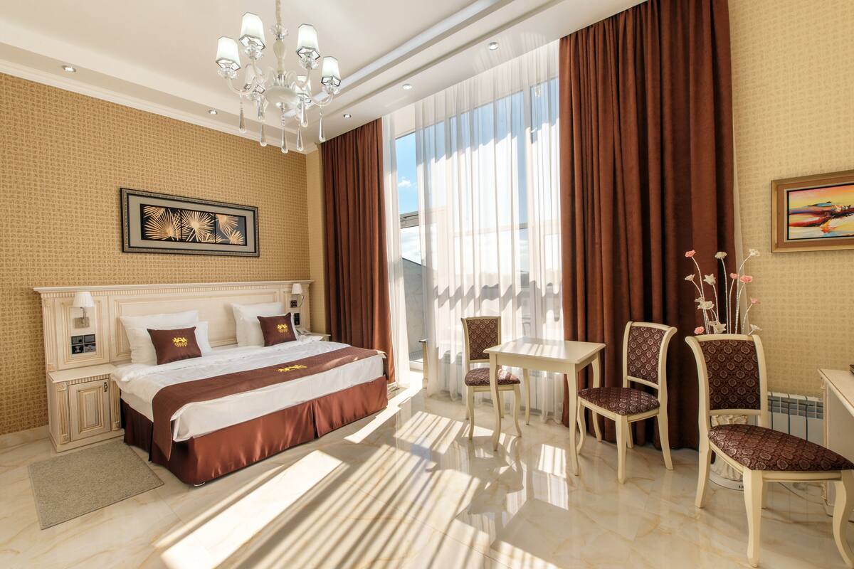In-room safe, desk, blackout curtains, rollaway beds