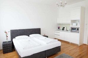 Beauty Top 28  | 1 室のベッドルーム、WiFi (無料)、ベッドシーツ
