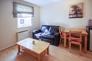 Apartment, 1 Schlafzimmer | Wohnbereich