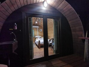 Unclassified image, 3 of 67, button - A Peace in Paradise (Mahé Island)