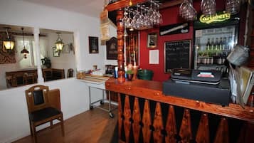 Bar (en la propiedad)