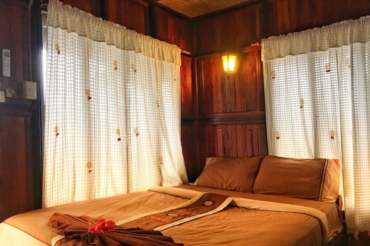 Deluxe-Doppelzimmer, 1 Doppelbett | Kostenloses WLAN, Bettwäsche