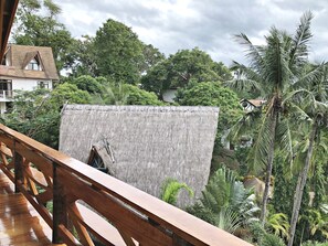 Luxury-Haus (Upper) | Balkon