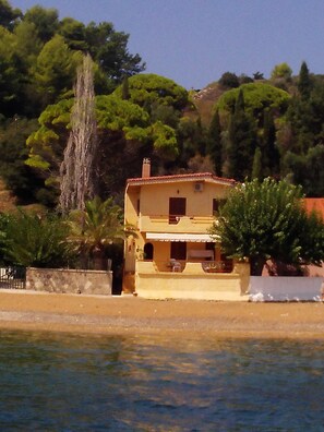 Villa | Terrace/patio - Alekos Beach Houses-Amalia (Kefalonia)