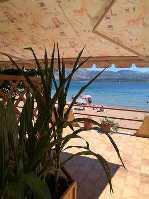 Apartment, 1 Bedroom, Beachfront | Terrace/patio - Alekos Beach Houses-Jerasimo (Kefalonia)