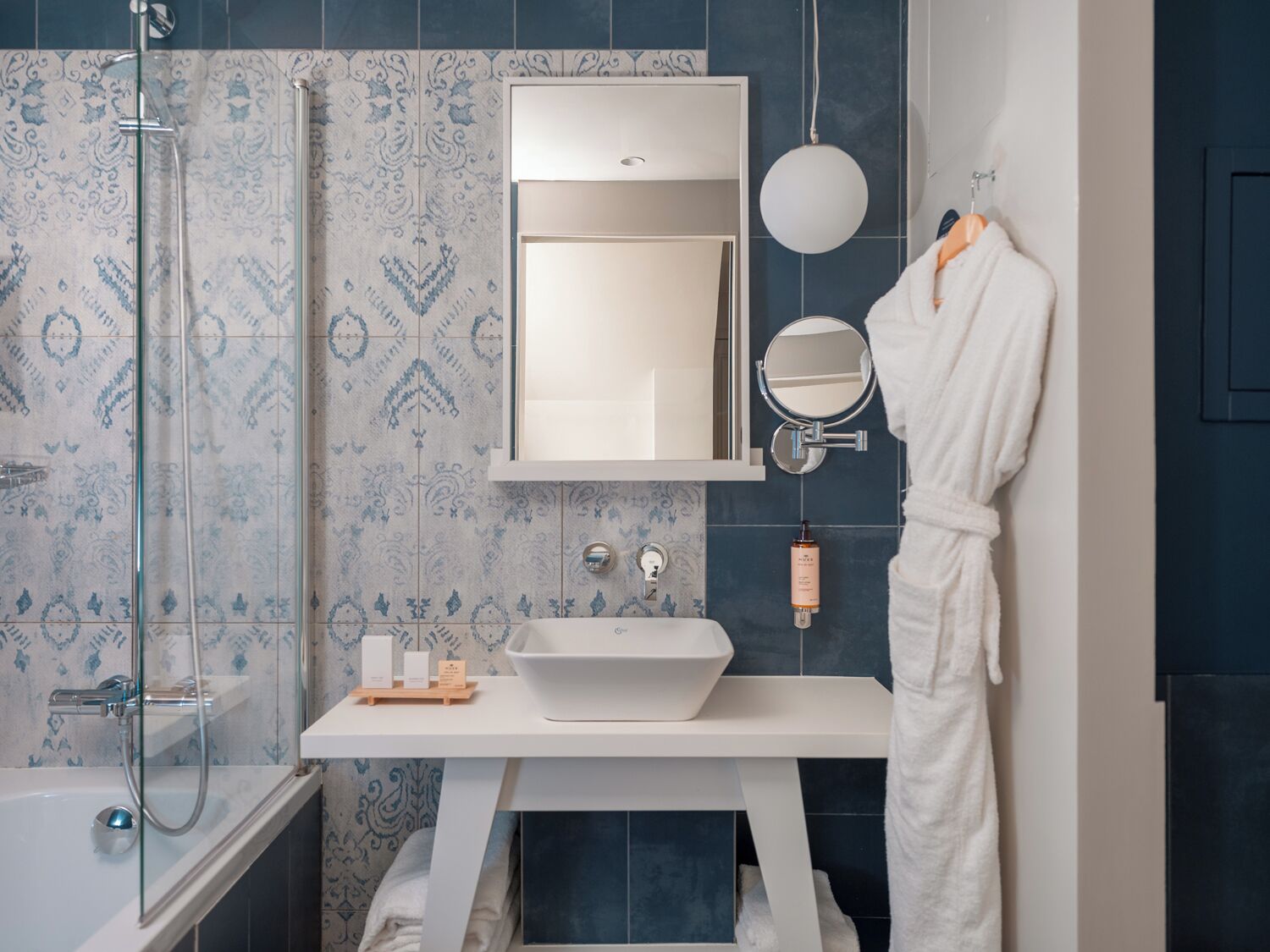 free toiletries, hair dryer, towels