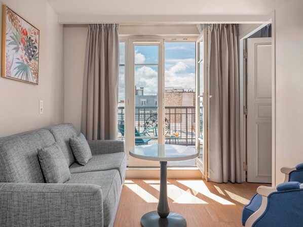 Panoraamasviitti | 2 makuuhuonetta, ylelliset vuodevaatteet, minibaari