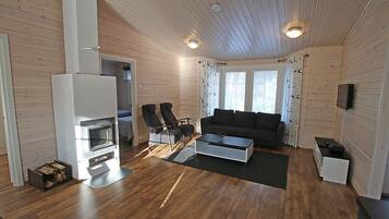 Deluxe Cottage, 2 Bedrooms, Sauna, Lakeside | 1 bedroom, desk, iron/ironing board, free WiFi