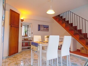 Duplex | In-room dining - Maison des fleurs (Maiori)