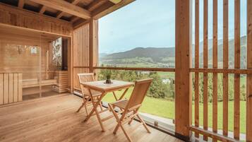 Suite, Mountainside | Balcony view