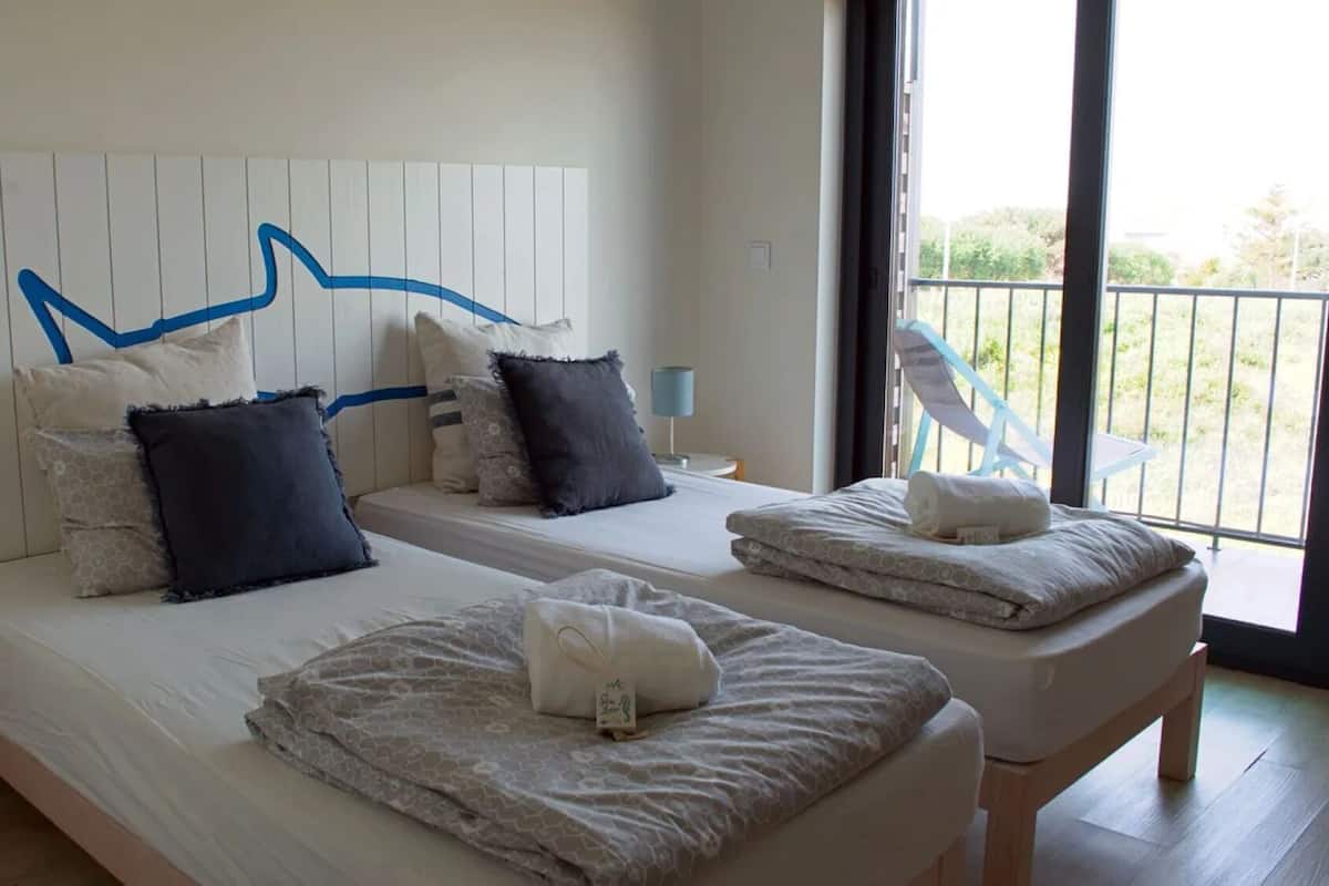 Camera familiare, bagno privato | 1 camera, Wi-Fi gratuito, lenzuola