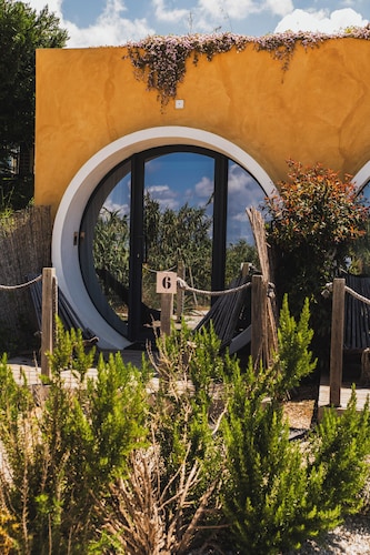  WOT Ericeira Surf Social