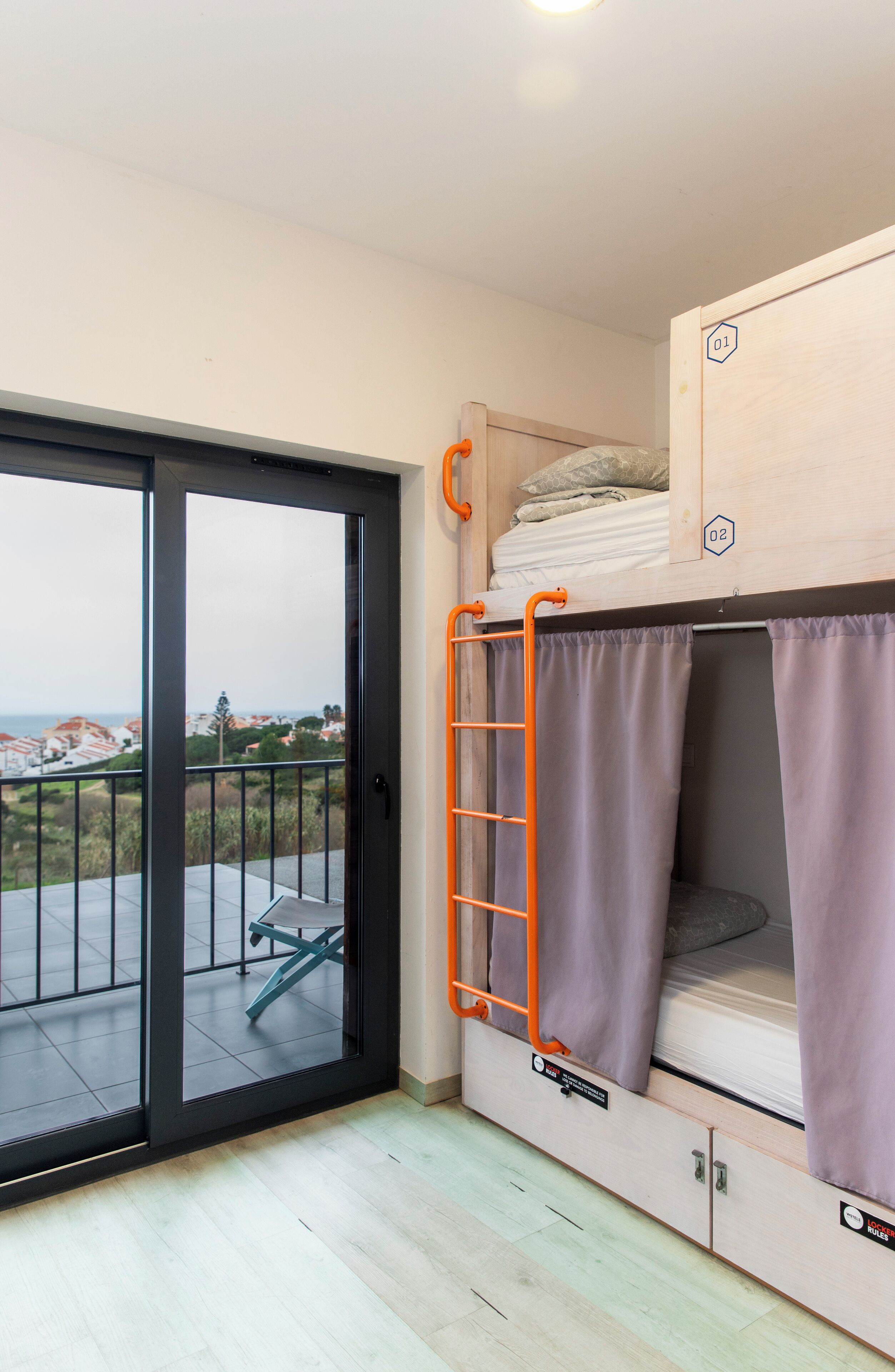 Bed in 6 Bed Mix Dorm Ensuite, Ocean View | Wi-fi (inkludert) og sengetøy