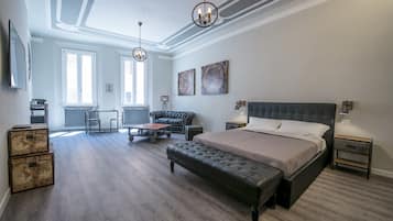 Superior-Suite | Schreibtisch, schallisolierte Zimmer, kostenloses WLAN, Bettwäsche