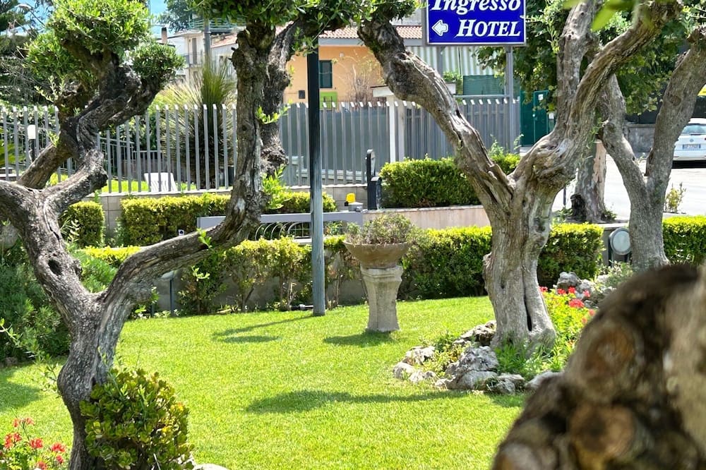 Hotel Maddaloni