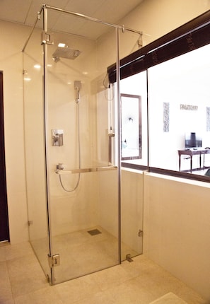 Quarto superluxo | Banheiro | Toalhas de banho 