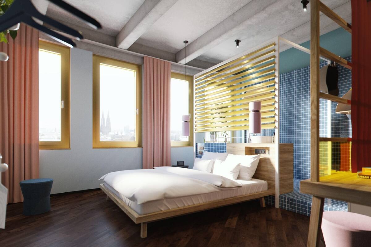 large | free minibar, in-room safe, desk, laptop workspace