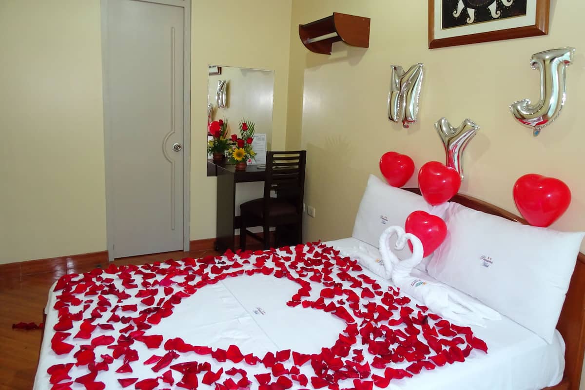 Double Room | Peti besi dalam bilik, meja, Wi-fi percuma